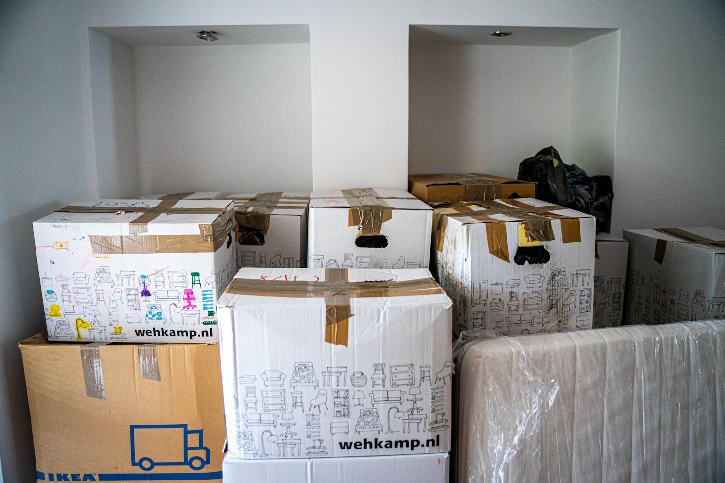 The Benefits of Choosing a Professional Moving Service